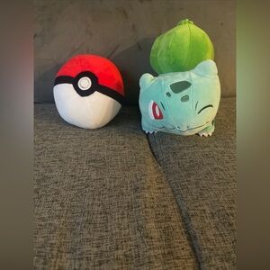 Pokeman Bulbassur with pokèball